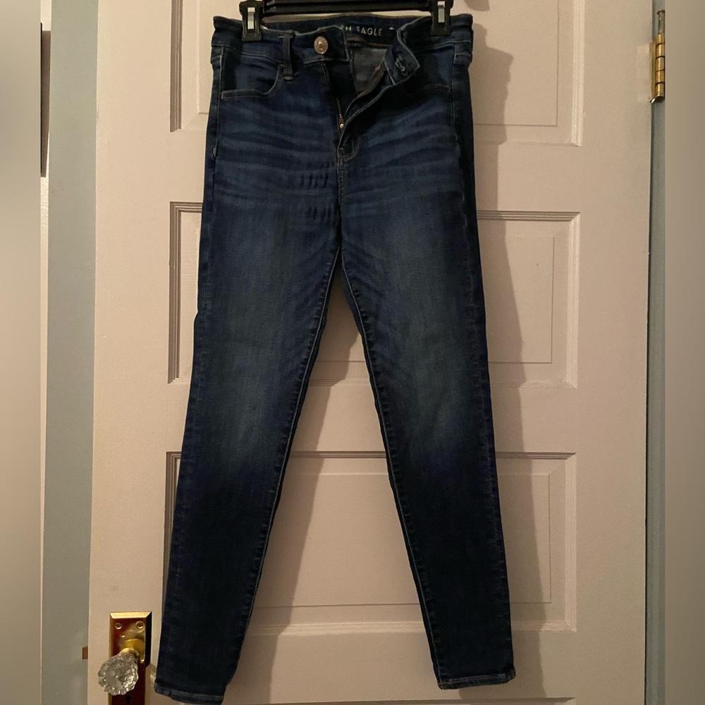 American Eagle - Next Level size 8 Skinny Jeans